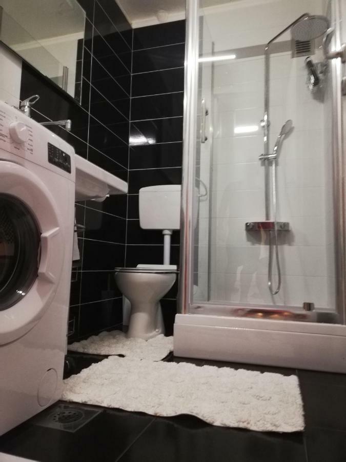 Apartment M&a *